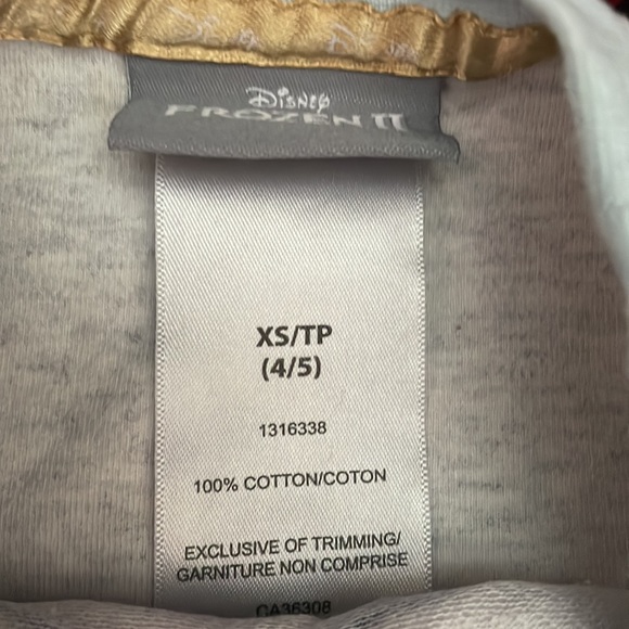 Frozen Elsa Sweater ❄️ - Picture 4 of 4